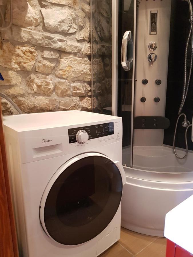 Studio Apartment Jelinek Брела Экстерьер фото